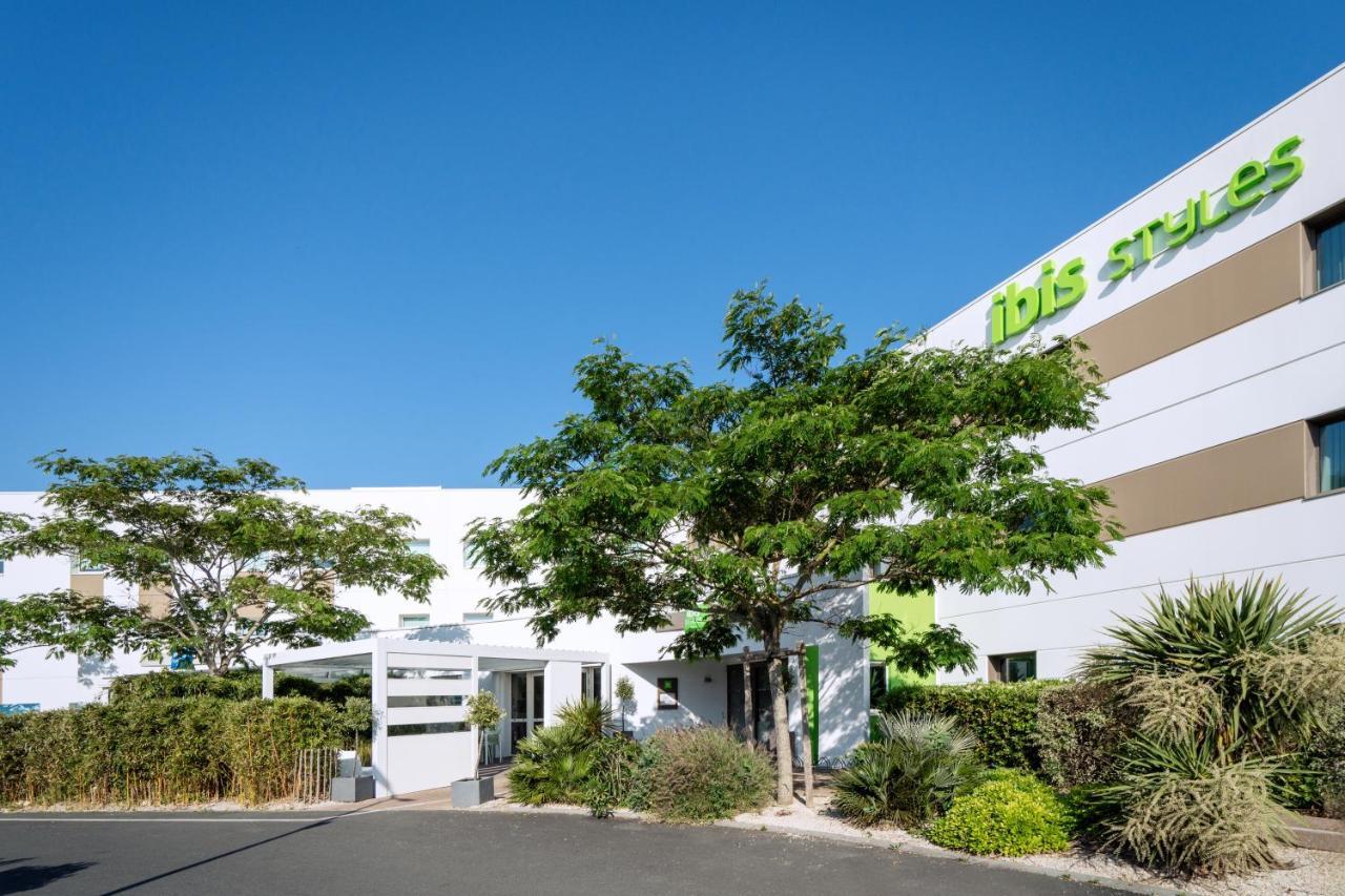 Hotel Ibis Styles Les Sables Olonne Exterior foto